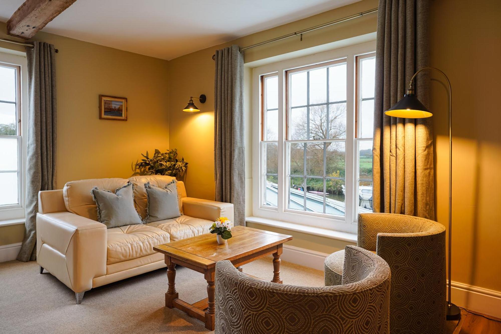 Waveney House Hotel ベックレス エクステリア 写真